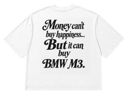 Koszulka oversize BMW M3 – Money Can't Buy Happiness – biała koszulka, mockup